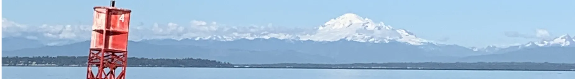 Scenic boating in the Pacific Northwest