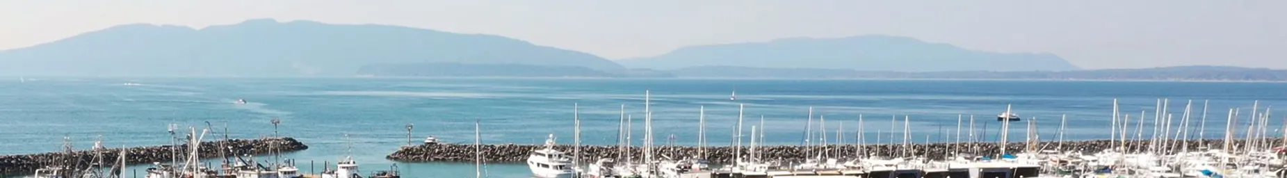 Scenic boating in the Pacific Northwest